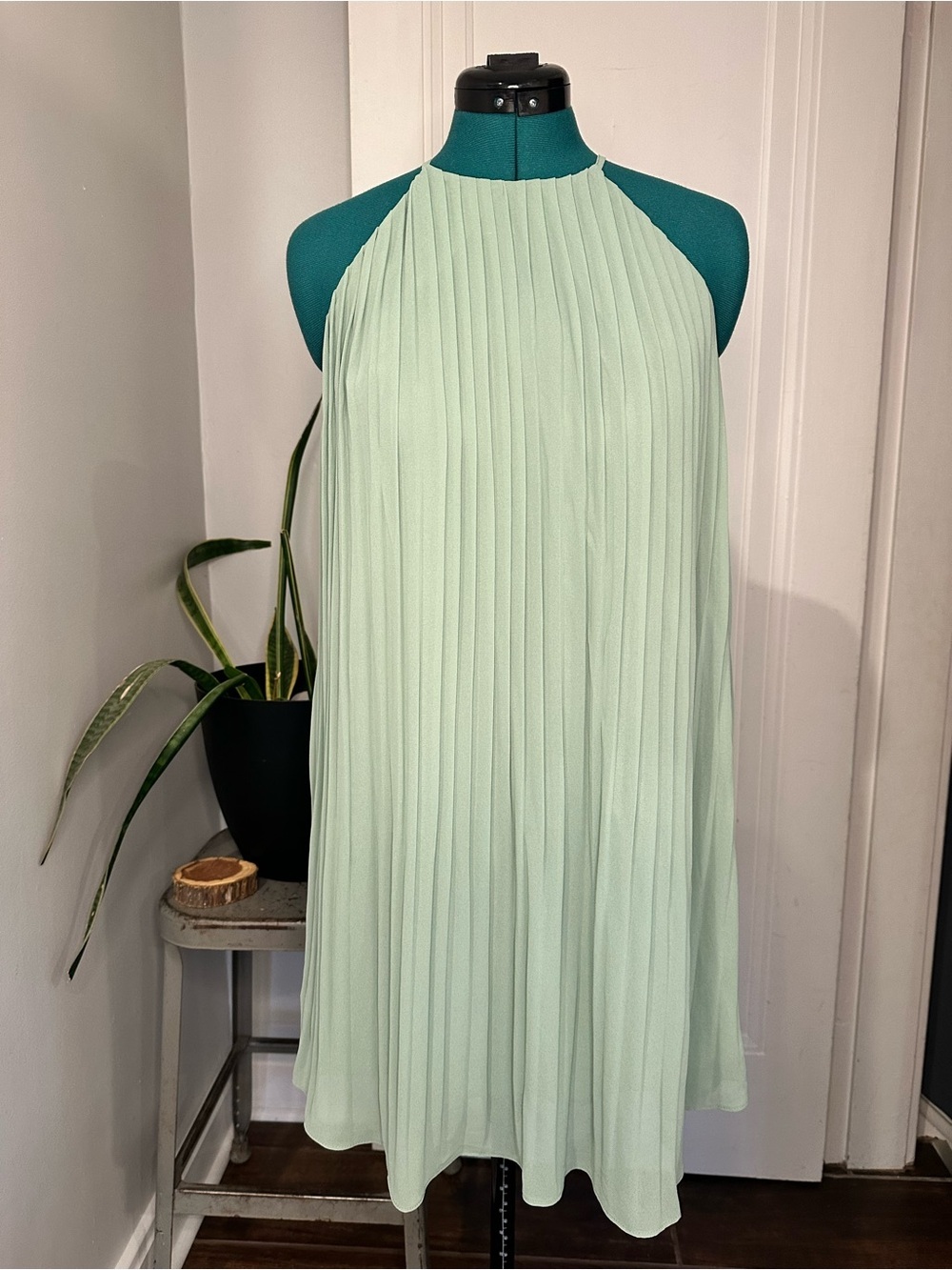 H&M mint green pleated swing halter dress NWT